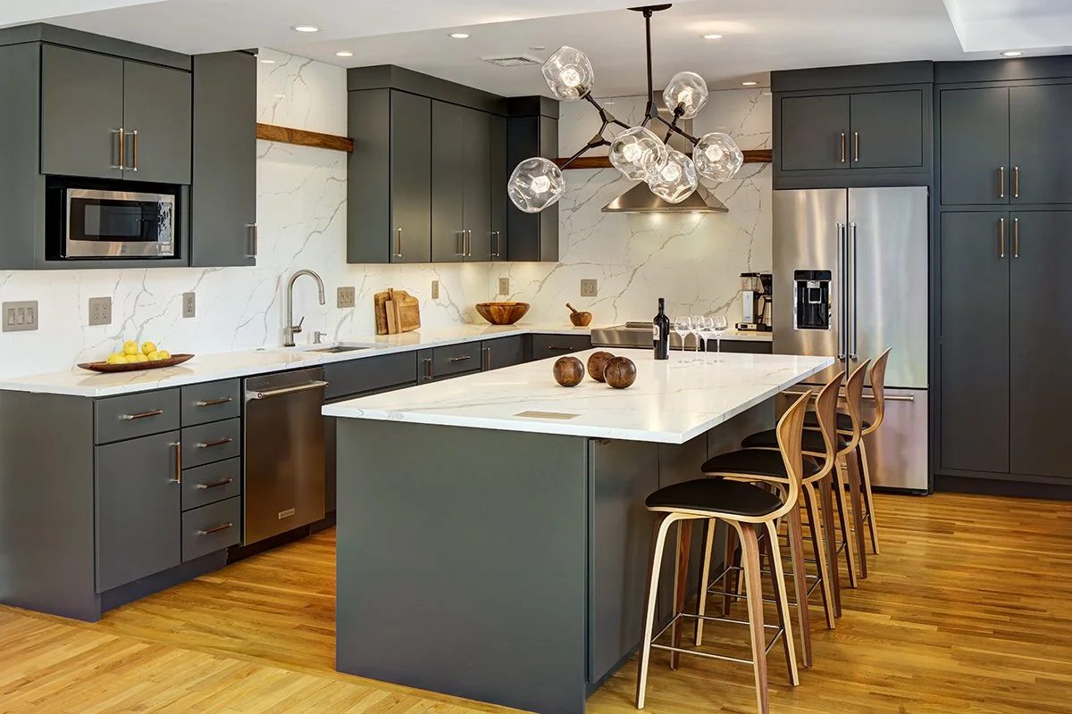 Custom kitchen cabinetry by Verde Cabinet Studio
