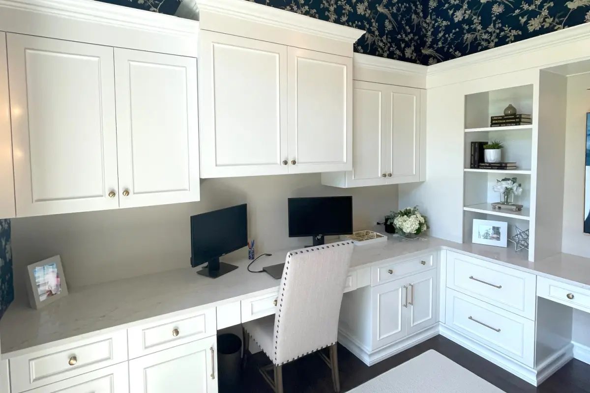 Custom office, laundry, and mudroom cabinetry by Verde Cabinet Studio (4)